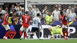 Messi Rewrites World Cup History With 18 Goals as Argentina Secure Round of 32 Berth